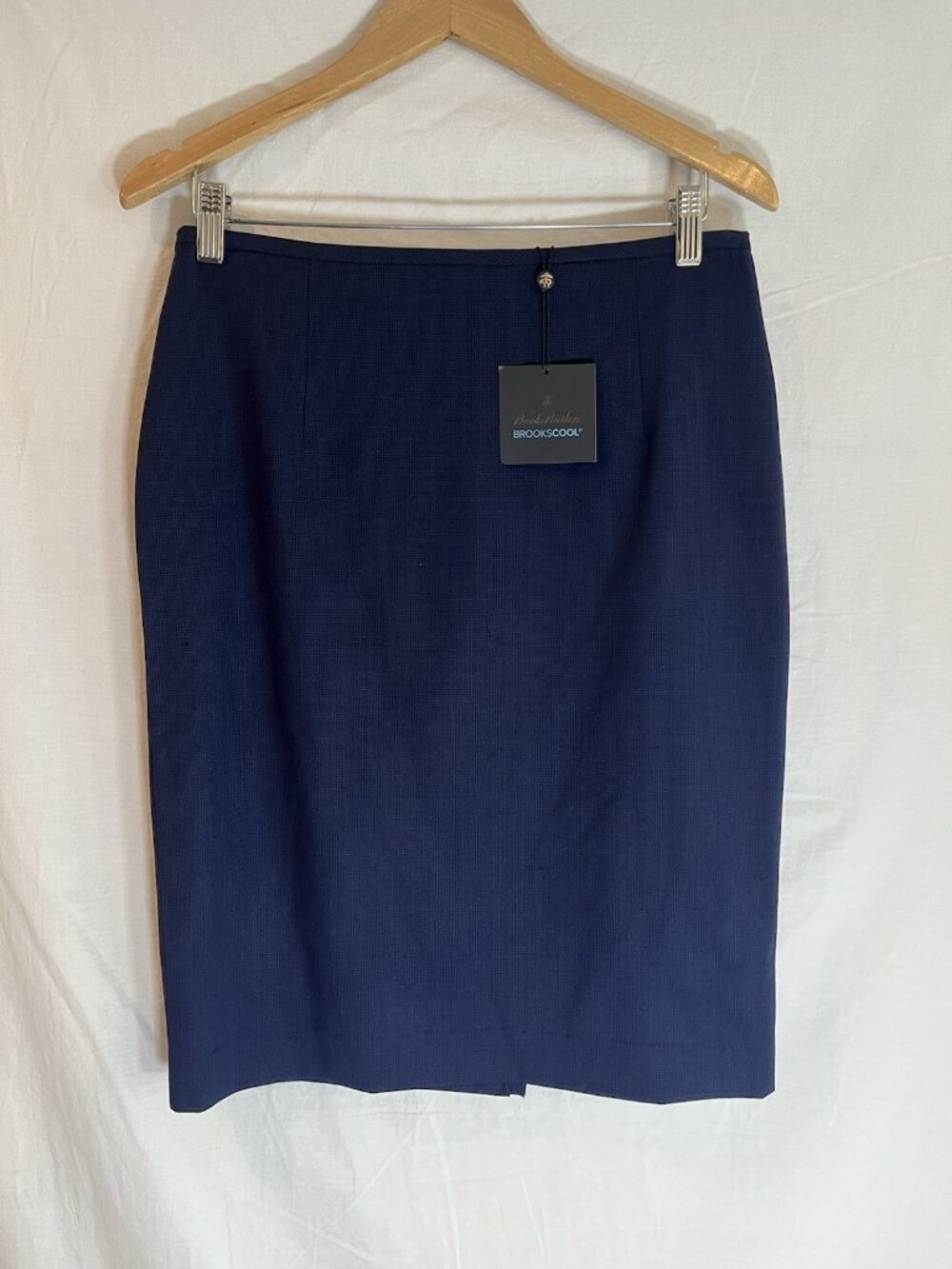 Brooks Brothers Women's Brookscool Blue Skirt Sz 10 NWT